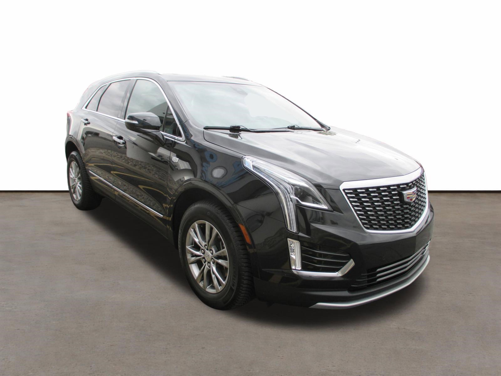 Used 2020 Cadillac XT5 Premium Luxury FWD image 3