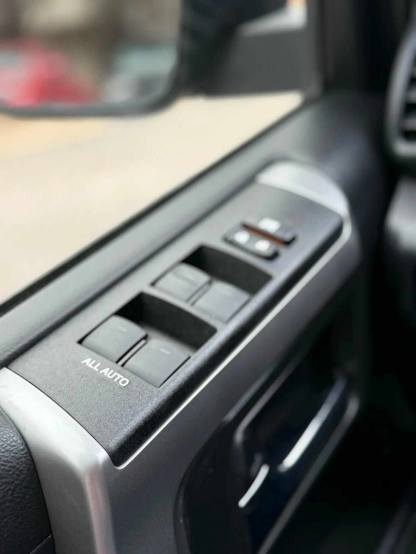 Used 2022 Toyota 4Runner SR5 image 35