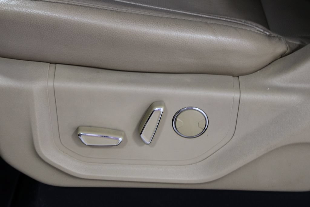 Used 2019 Ford F250 Lariat w/ Lariat Ultimate Package AWD/4WD image 19