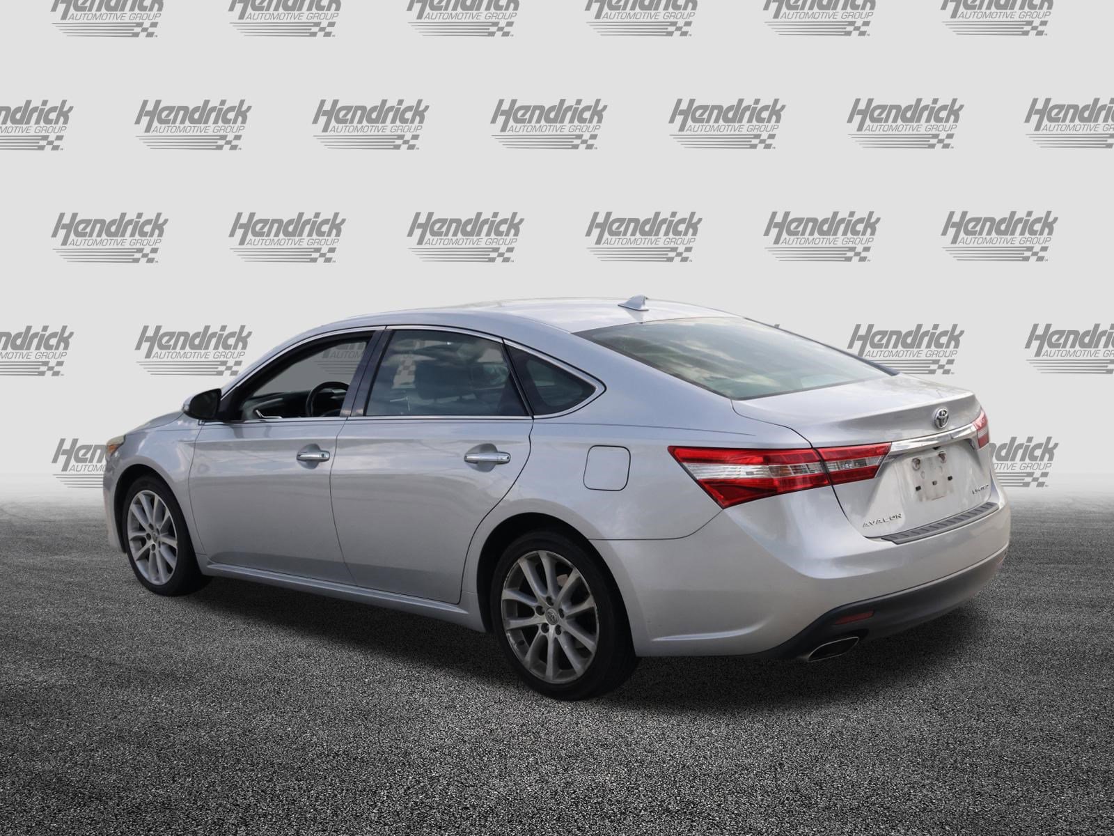 Used 2013 Toyota Avalon Limited image 7