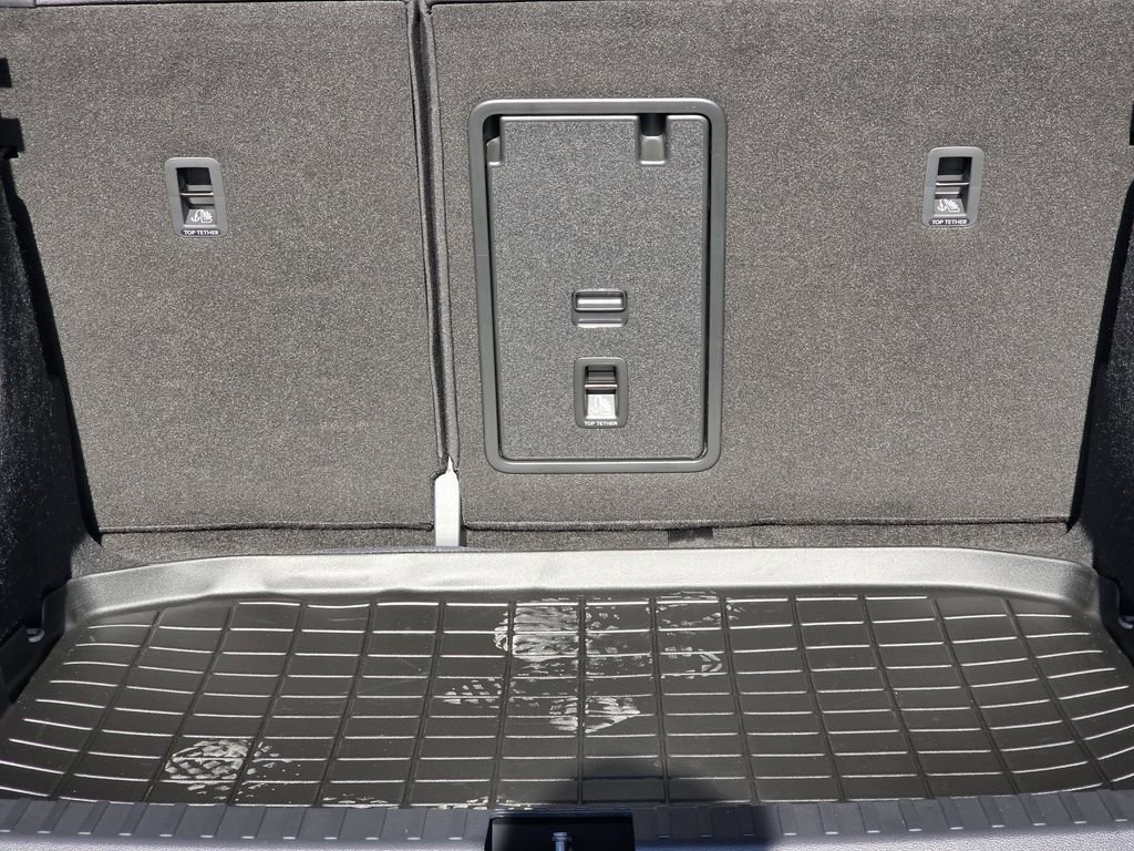 New 2026 Volkswagen Taos SE image 21