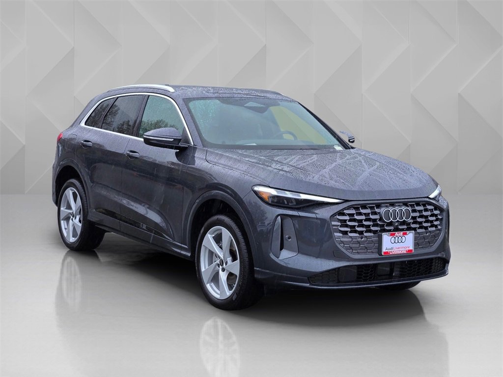 New 2025 Audi Q5 Premium Plus image 8