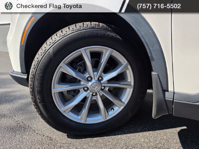 Used 2024 Honda CR-V EX-L image 9