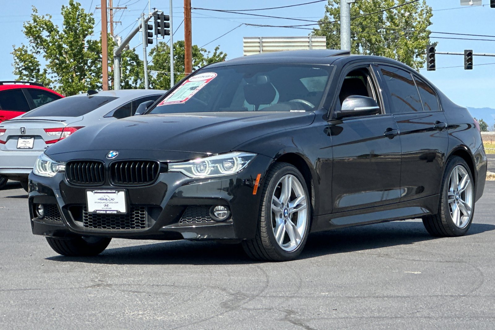 Used 2018 BMW 340i xDrive Sedan w/ Premium Package AWD/4WD image 8