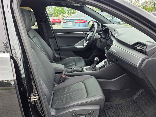 Used 2023 Audi Q3 2.0T Premium Plus AWD/4WD image 11