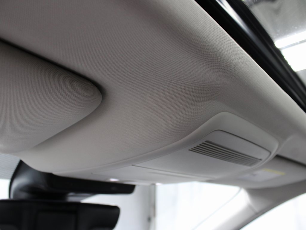 Used 2025 MAZDA CX-70 Plug-In Hybrid w/ Premium Pkg image 18