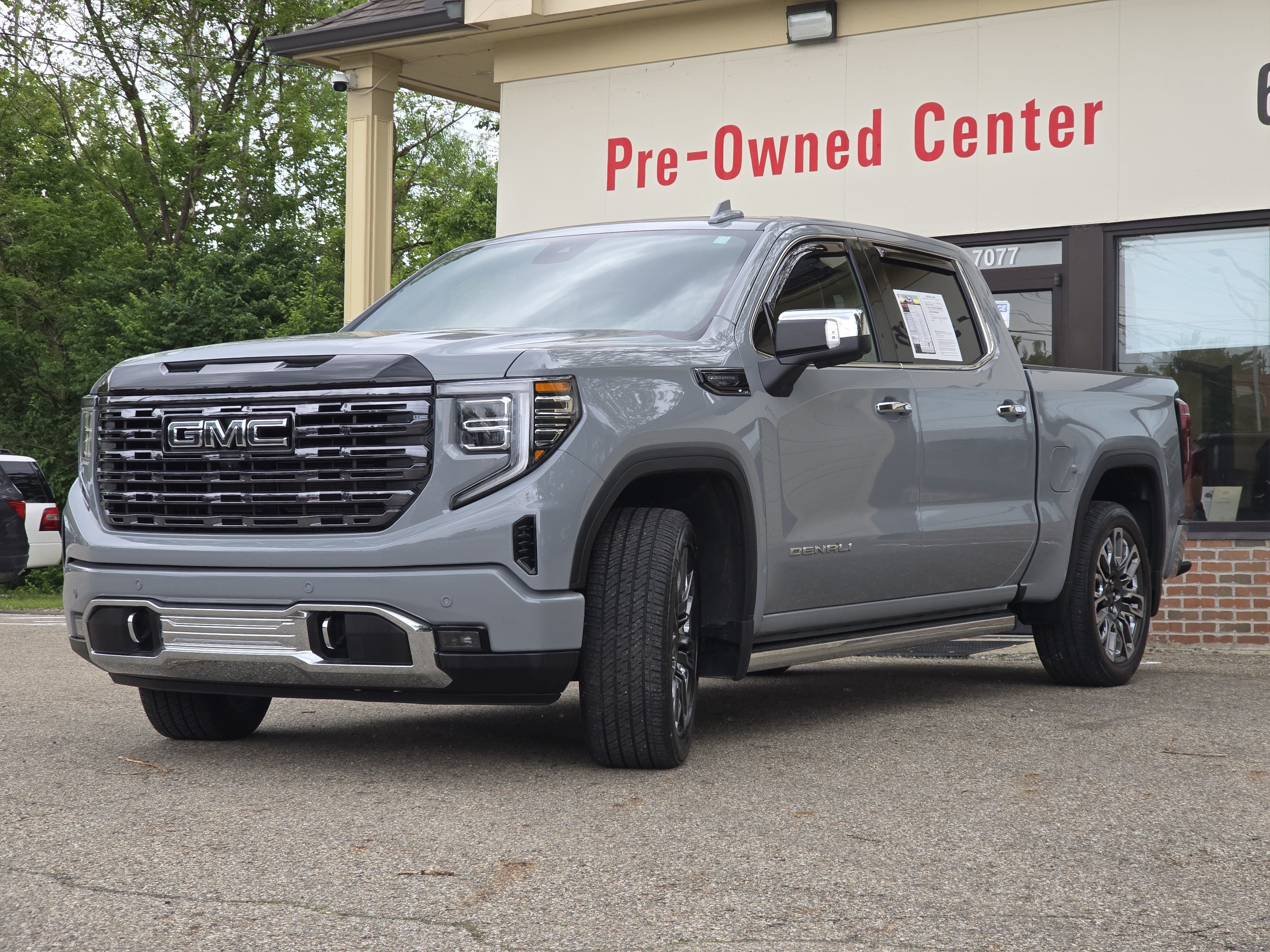 Used 2025 GMC Sierra 1500 Denali Ultimate AWD/4WD image 18
