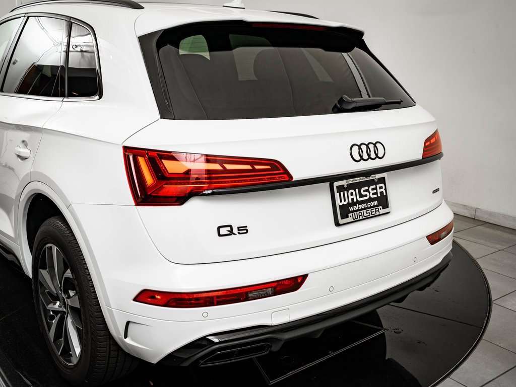 Certified 2024 Audi Q5 2.0T Premium w/ Summer of Audi Package image 19
