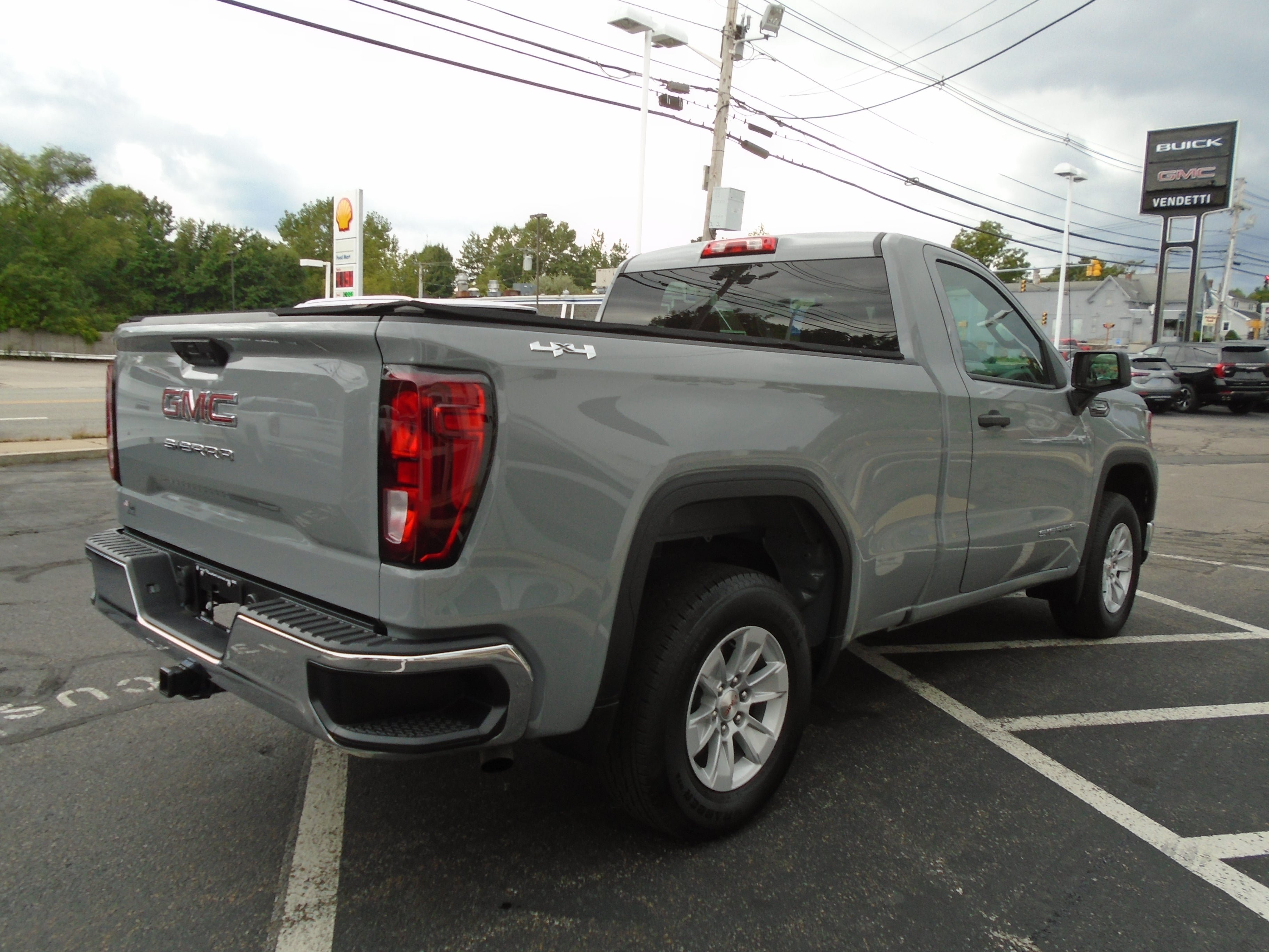 Certified 2025 GMC Sierra 1500 Pro w/ Pro Value Package AWD/4WD image 7