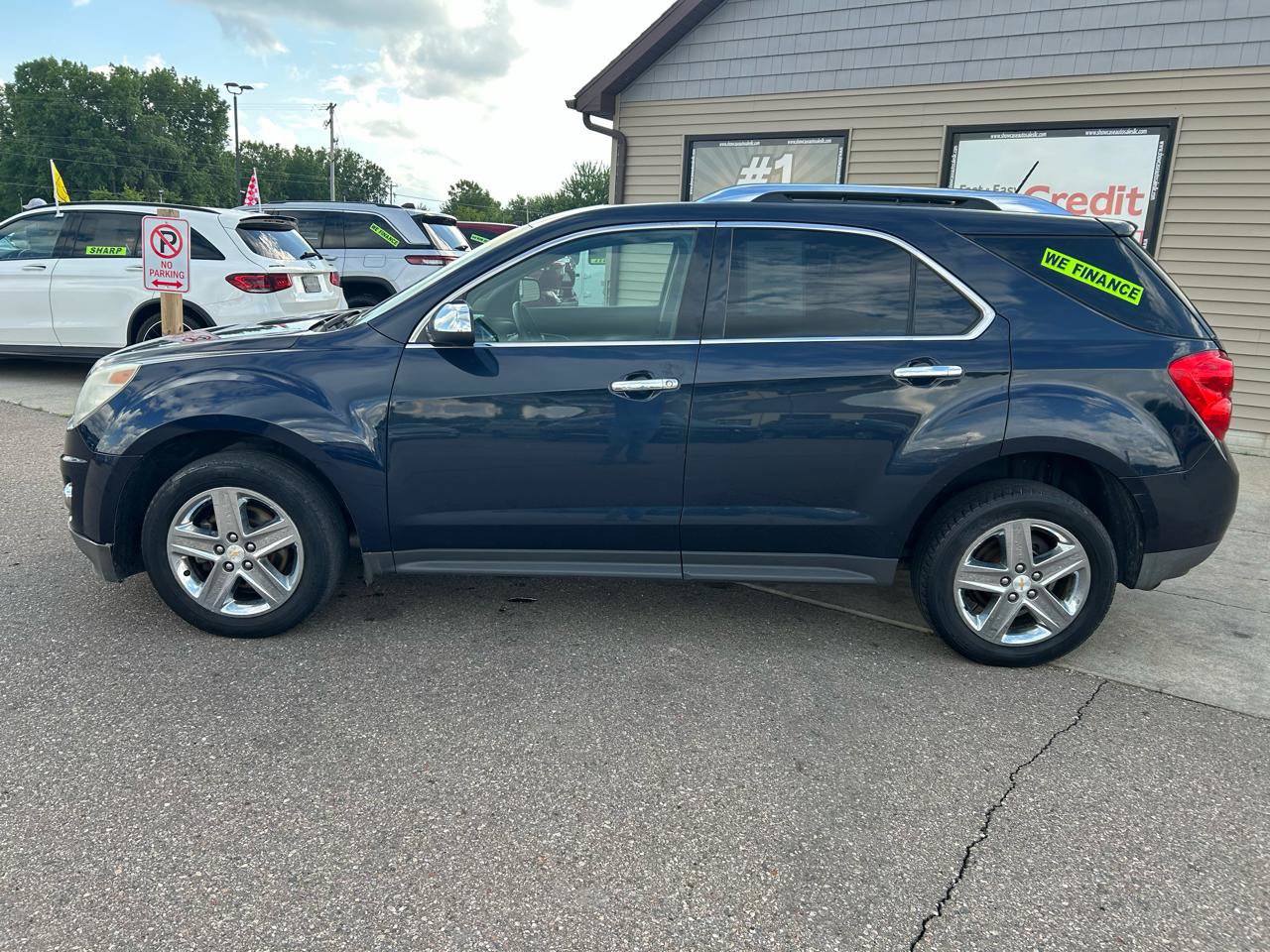 Used 2015 Chevrolet Equinox LTZ AWD/4WD image 8