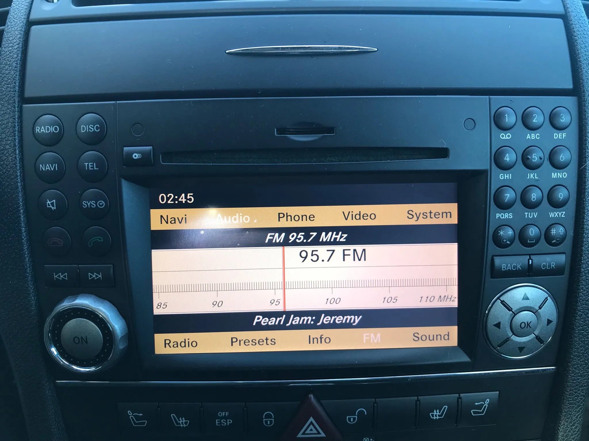 Used 2009 Mercedes-Benz SLK 350 image 23