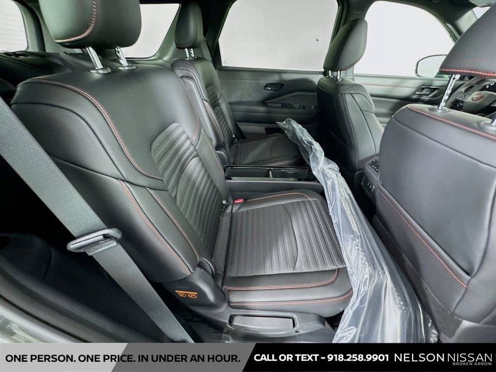 New 2026 Nissan Pathfinder Rock Creek image 28