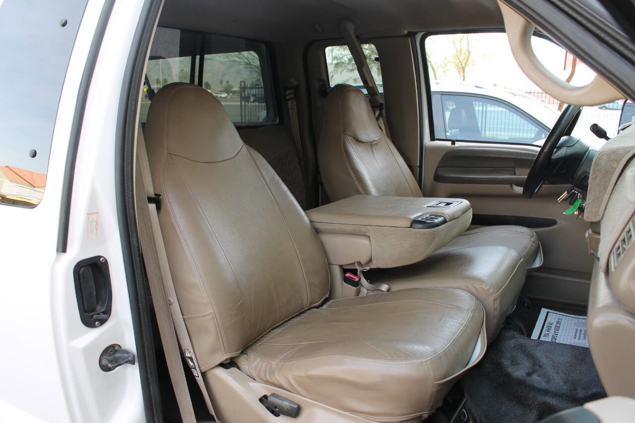 Used 2000 Ford F250 XLT image 32