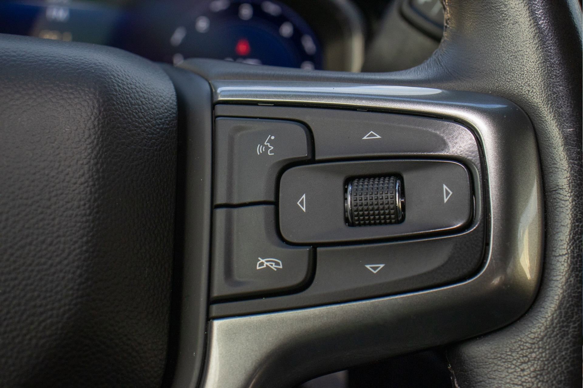 Used 2022 Chevrolet Silverado 1500 LTZ image 28