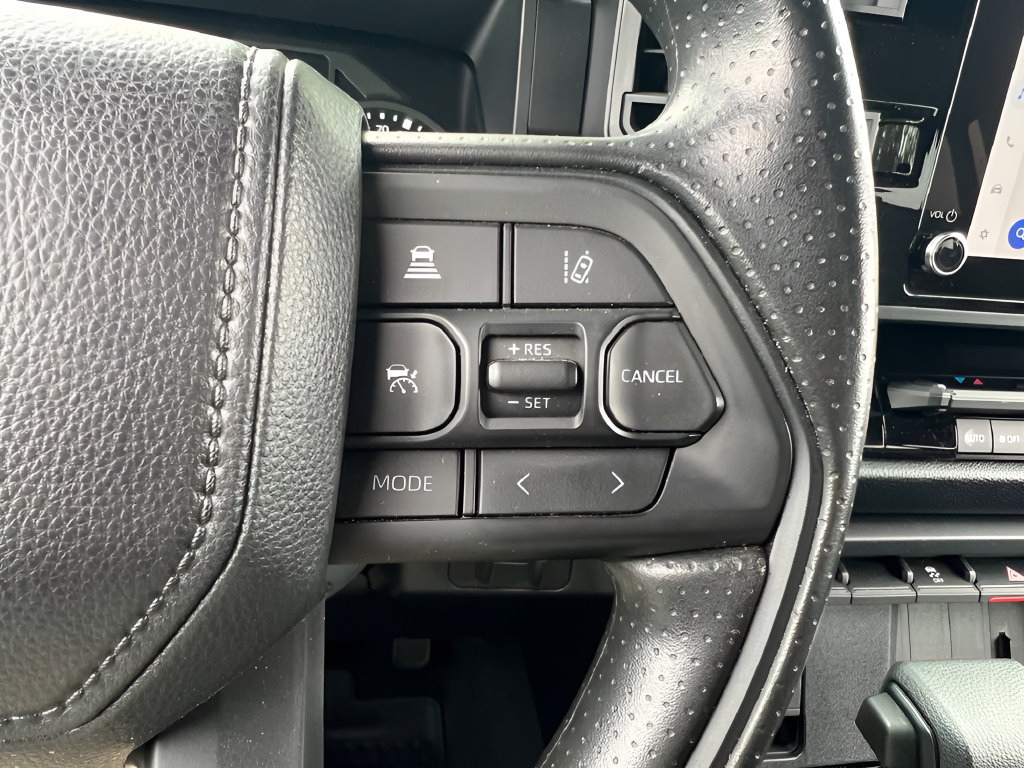 Used 2025 Toyota Tundra SR5 w/ SR5 Convenience Package AWD/4WD image 22