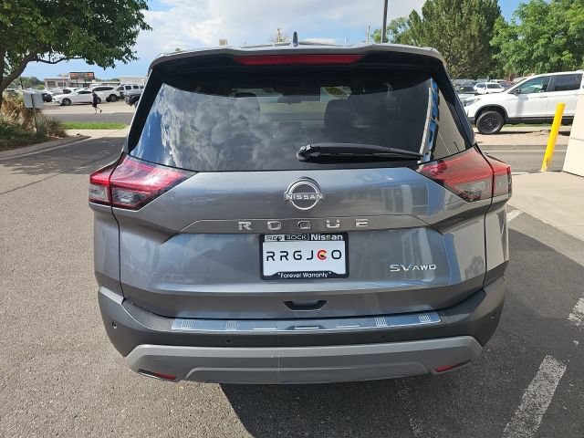 Used 2023 Nissan Rogue SV AWD/4WD image 6