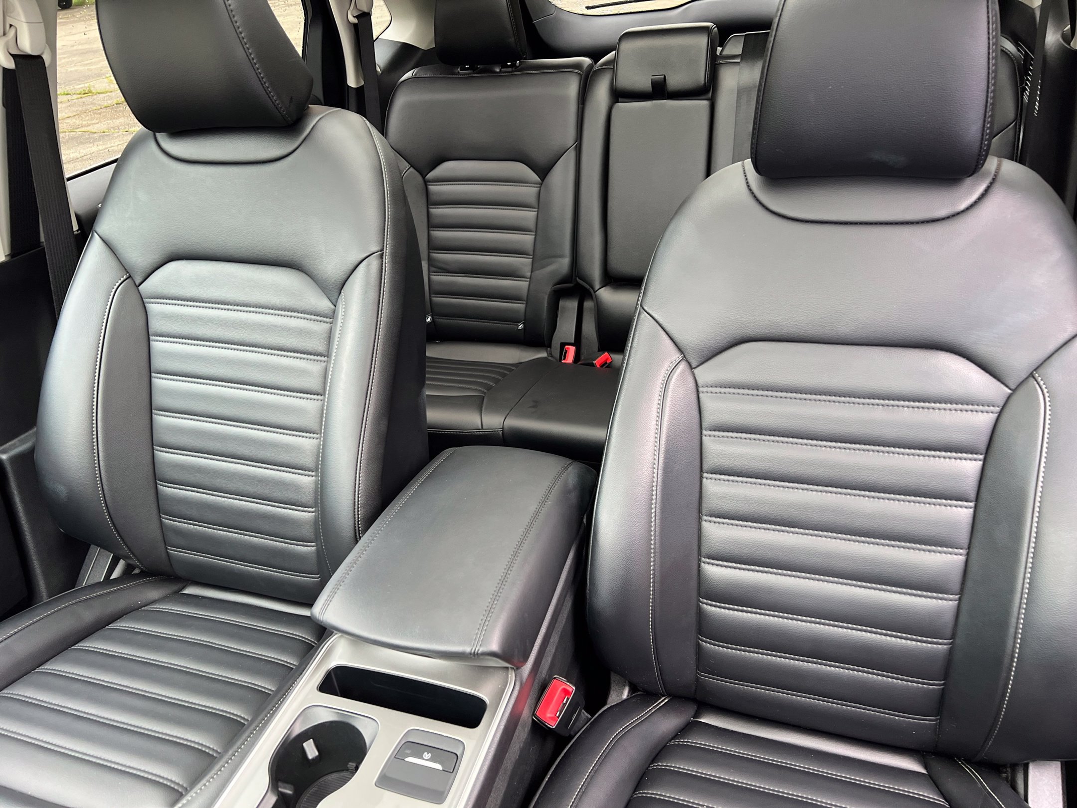 Used 2024 Ford Edge SEL w/ Convenience Package AWD/4WD image 19