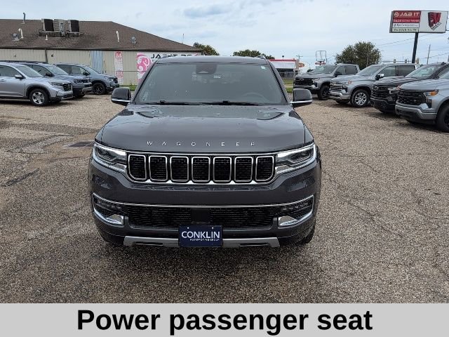 Used 2024 Jeep Wagoneer Series II w/ Flexible Seating Group image 17