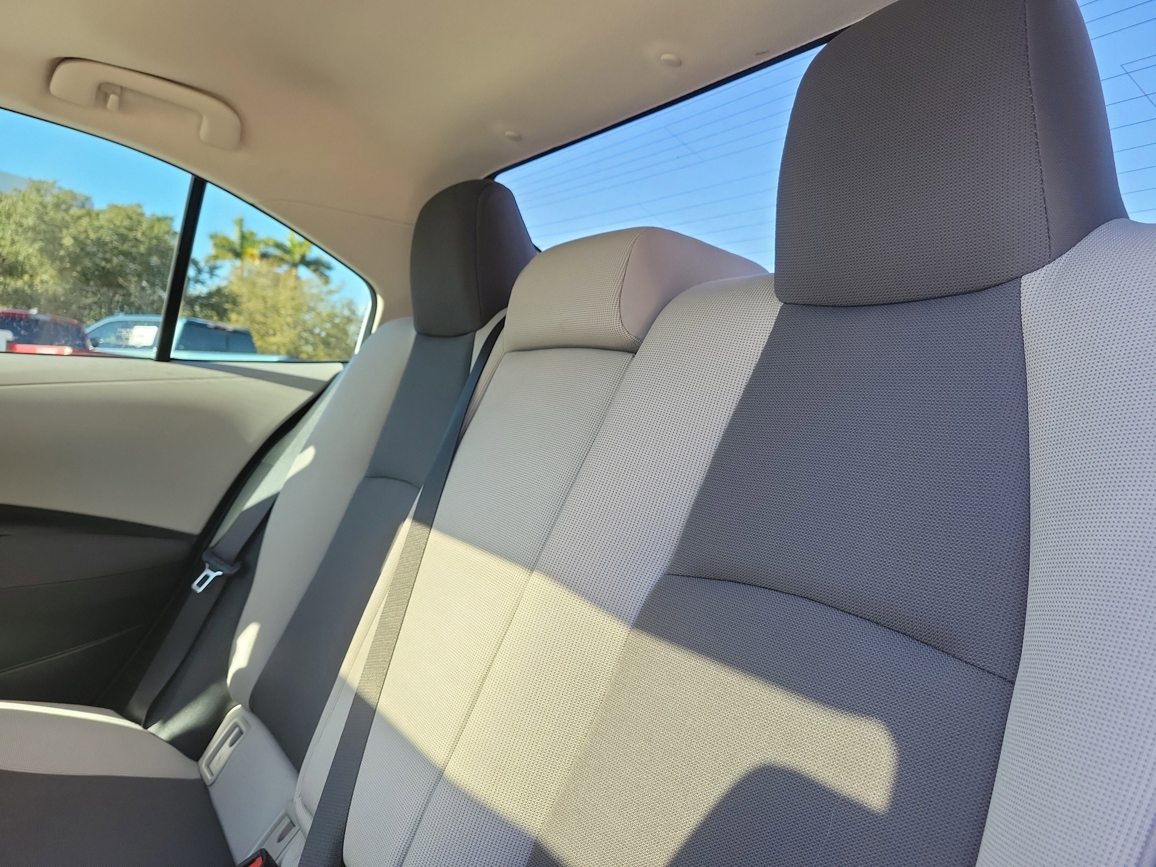 Used 2023 Toyota Corolla LE w/ LE Premium Package image 13