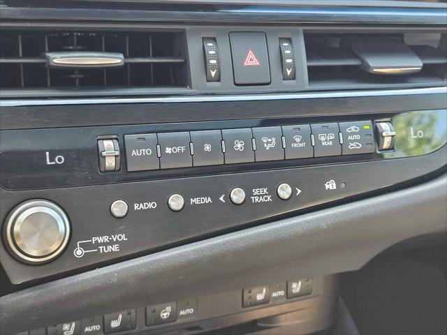 Used 2022 Lexus ES 250 w/ Premium Package AWD/4WD image 29