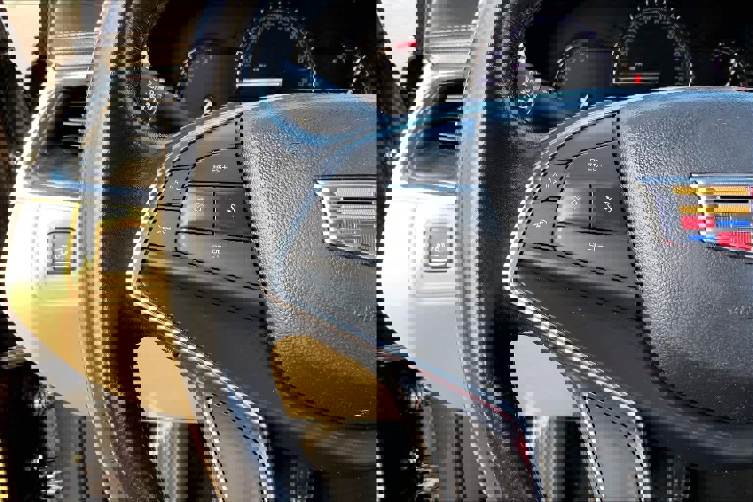 Used 2018 Cadillac XT5 FWD image 22