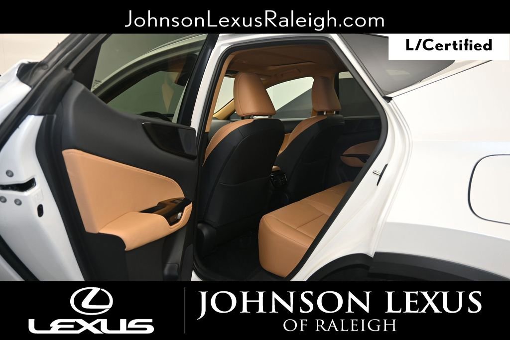 Used 2025 Lexus NX 250 FWD w/ Towing Package (2000 Lbs) image 11