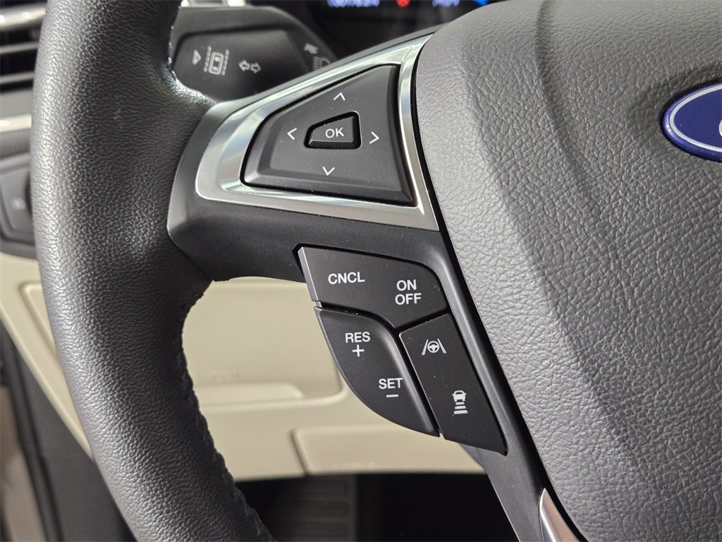 Used 2019 Ford Edge Titanium w/ Equipment Group 301A image 28