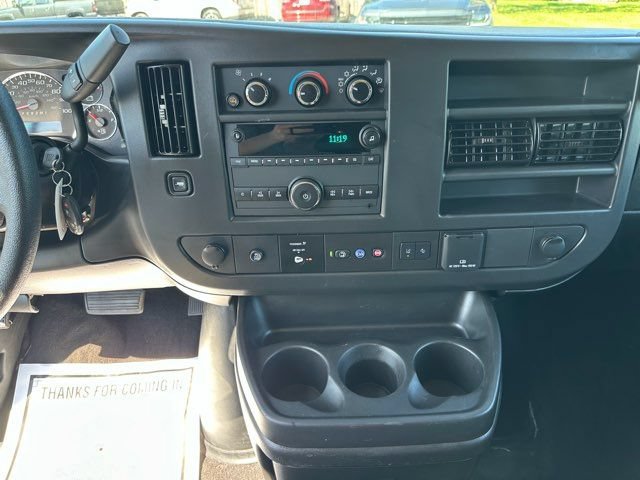 Used 2025 Chevrolet Express 3500 LT w/ LT Preferred Equipment Group RWD image 14