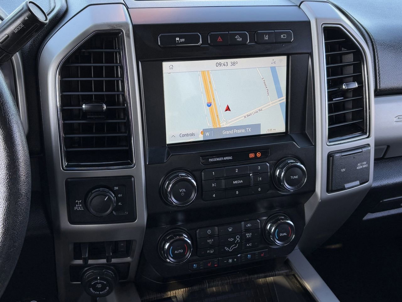 Used 2020 Ford F250 Lariat w/ Tremor Off-Road Package image 21