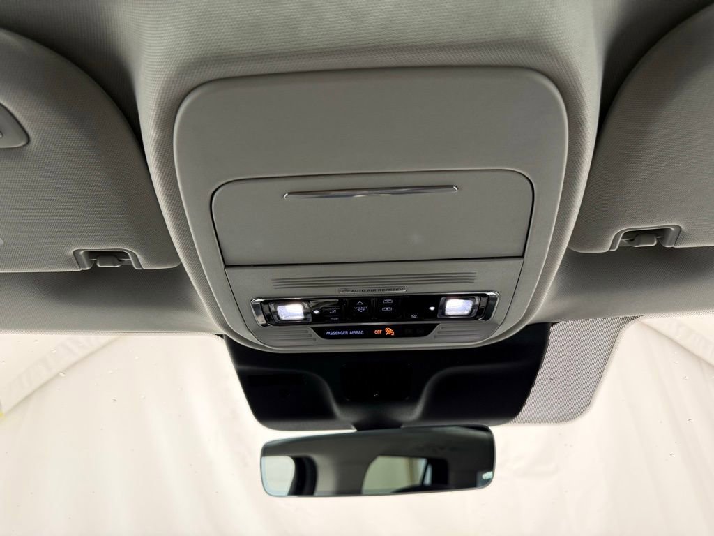 Used 2025 Lincoln Navigator L Reserve image 47