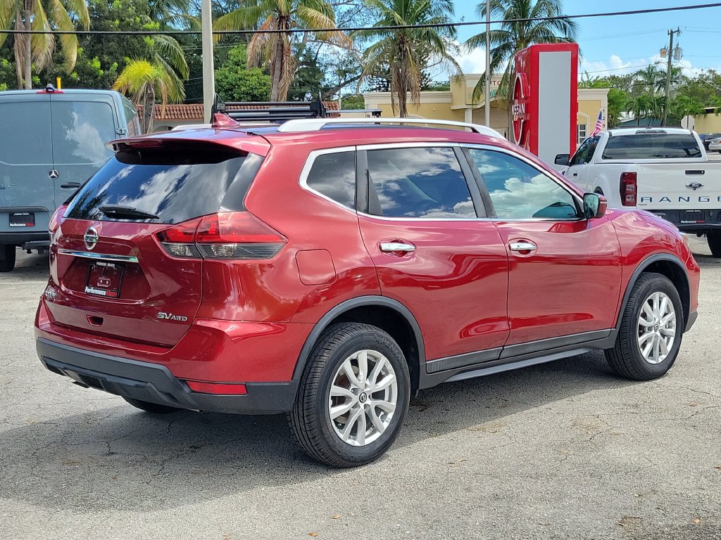 Used 2018 Nissan Rogue SV AWD/4WD image 7