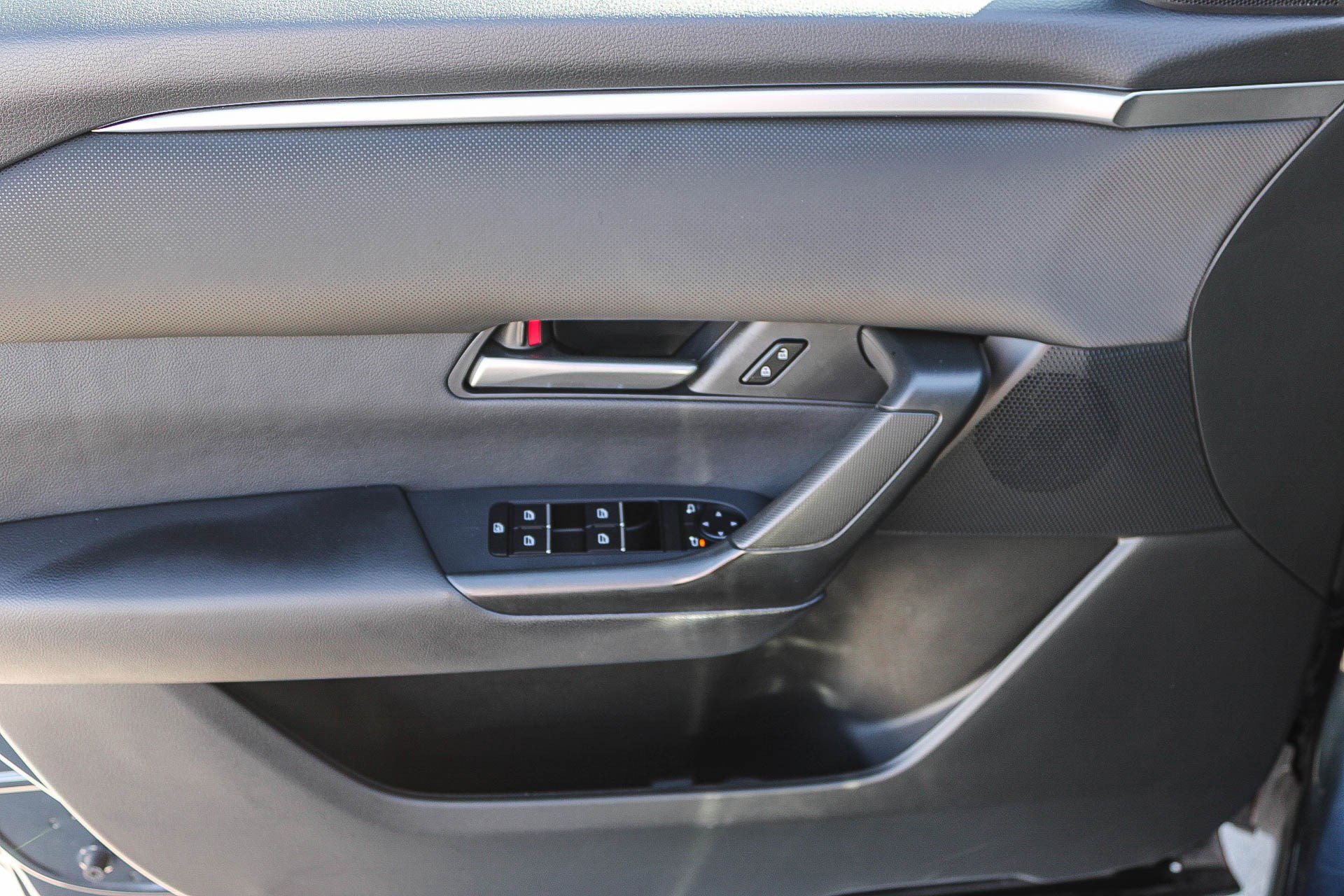 Used 2023 MAZDA CX-50 2.5 S w/ Cargo Package image 21