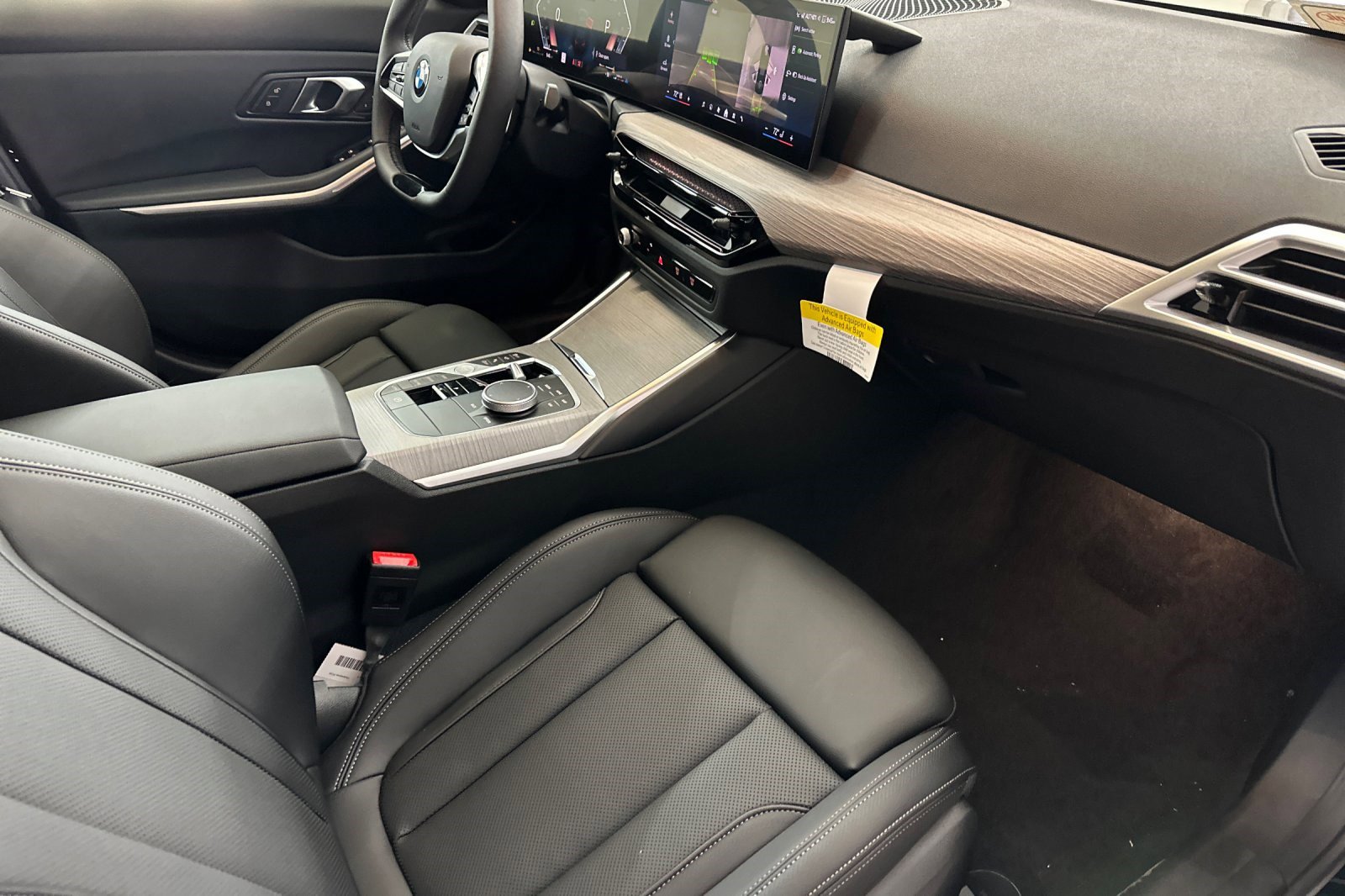 New 2026 BMW 330i Sedan w/ Premium Package image 27