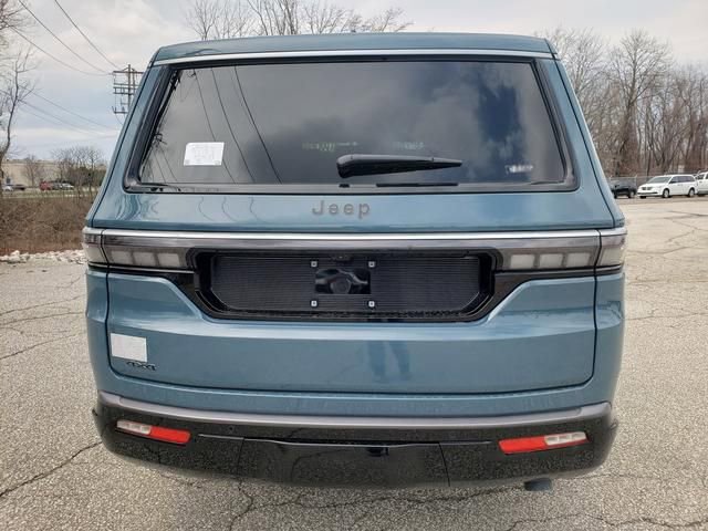New 2026 Jeep Grand Wagoneer 4WD image 4
