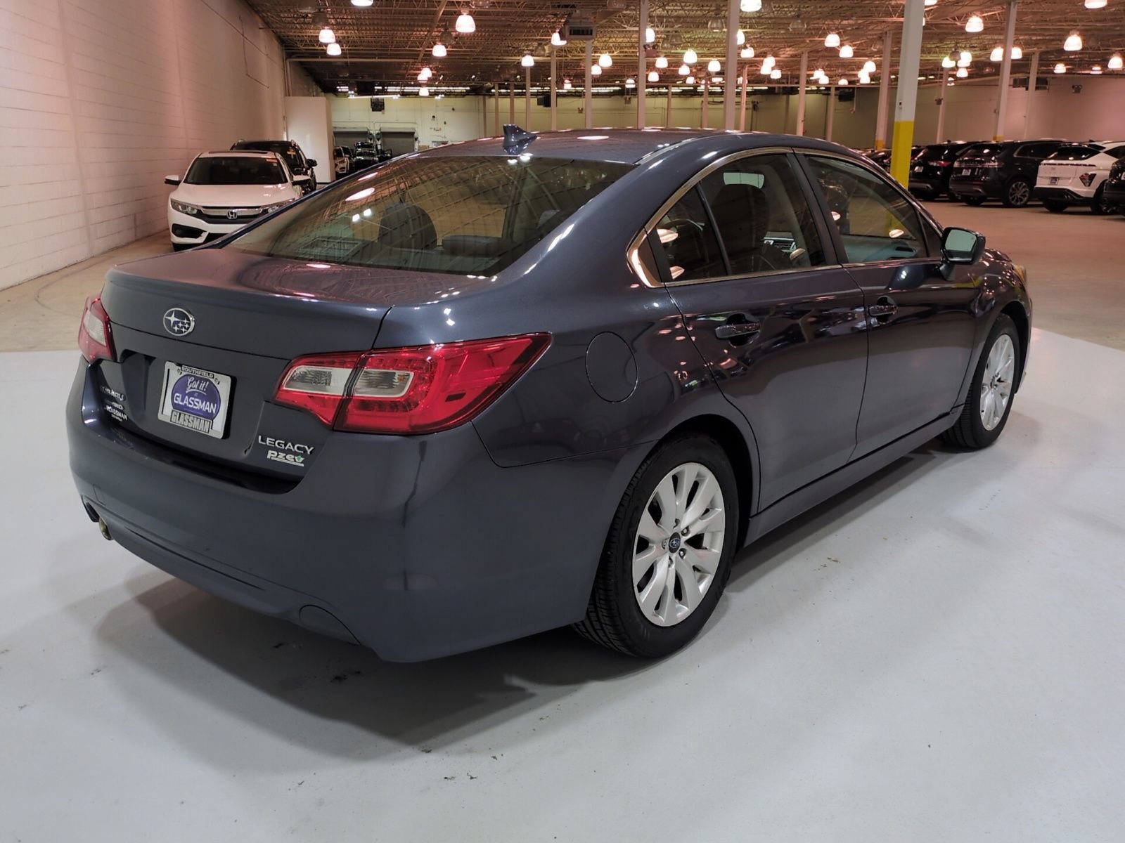 Used 2017 Subaru Legacy 2.5i Premium AWD/4WD image 3