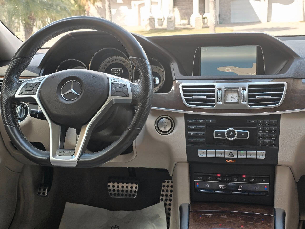 Used 2014 Mercedes-Benz E 350 4MATIC Wagon w/ Premium 1 Package image 58