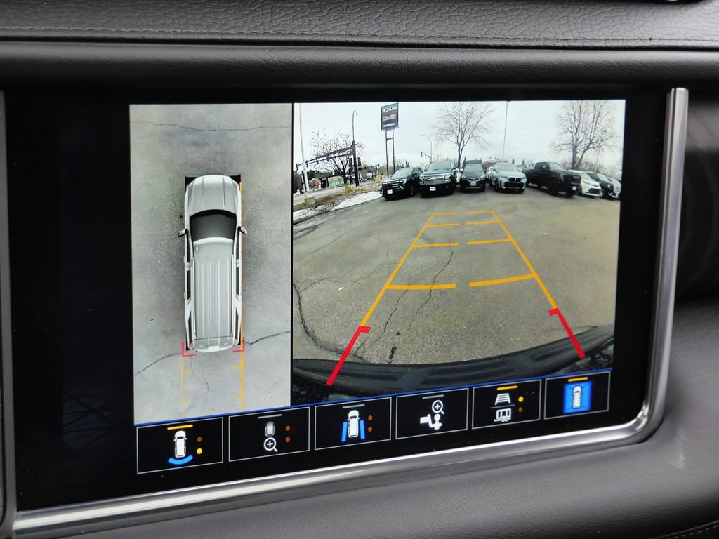 Used 2022 GMC Yukon Denali w/ Denali Premium Package AWD/4WD image 51