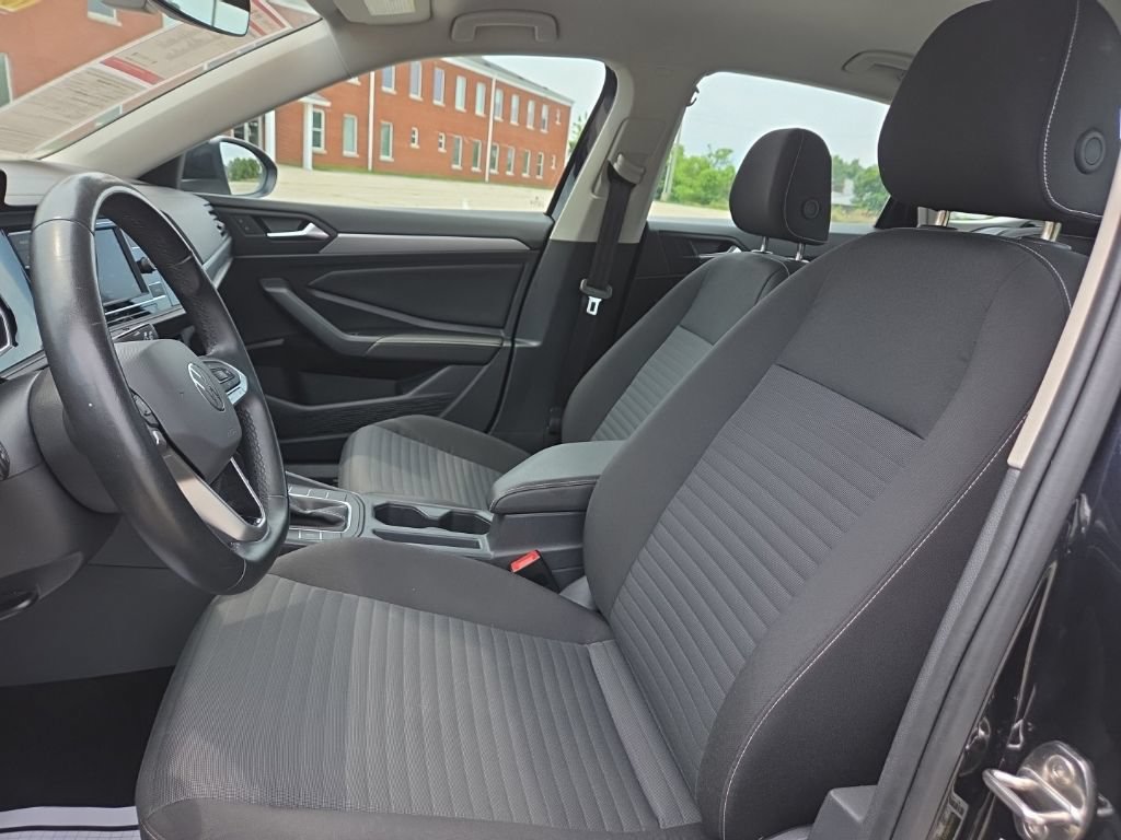 Used 2024 Volkswagen Jetta S FWD image 17