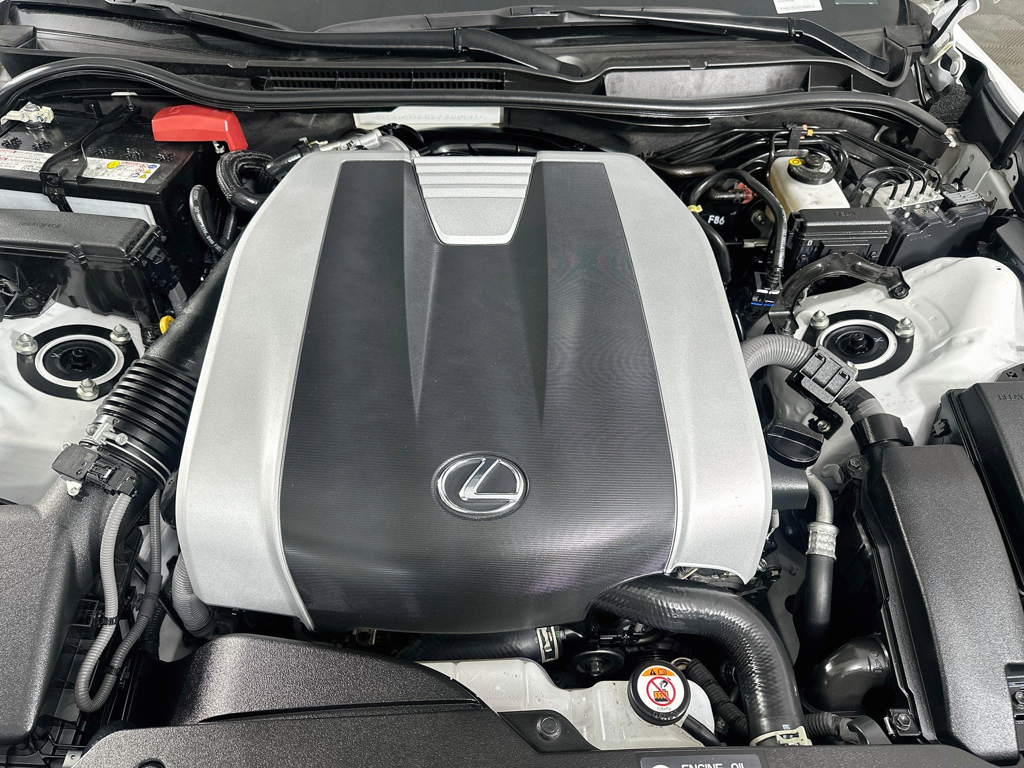 Used 2025 Lexus IS 350 F Sport RWD image 35