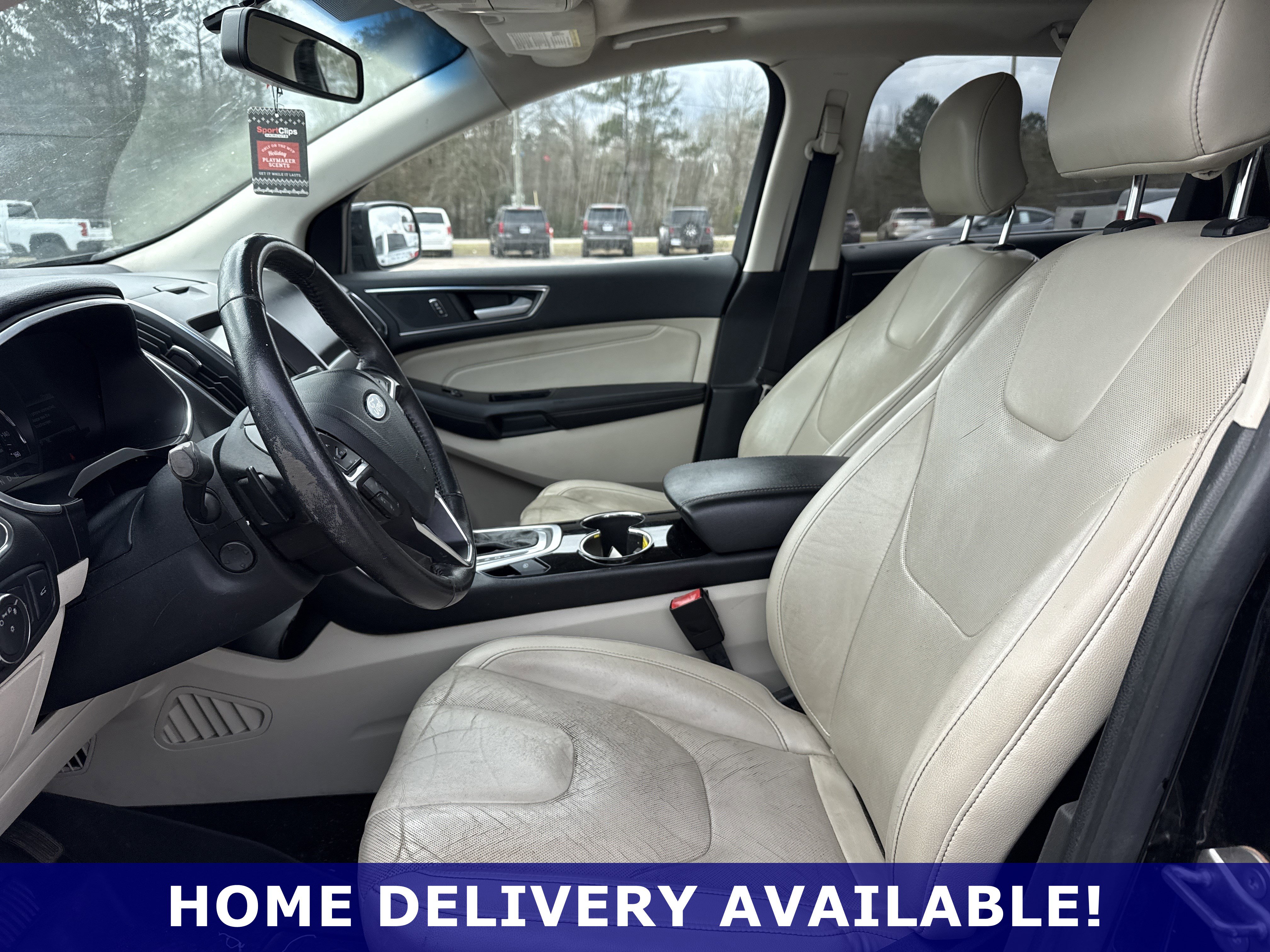 Used 2018 Ford Edge Titanium w/ Equipment Group 301A FWD image 9
