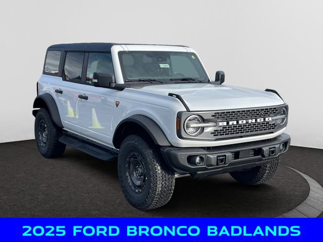 New 2025 Ford Bronco Badlands image 7