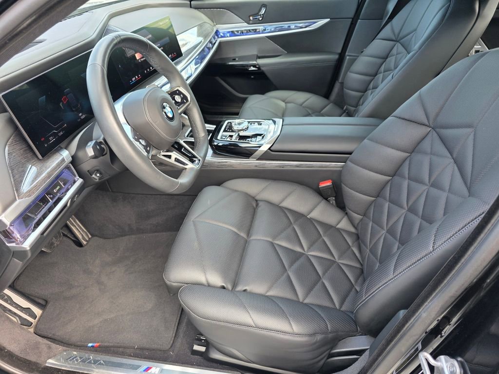 Certified 2023 BMW 740i 740i image 9