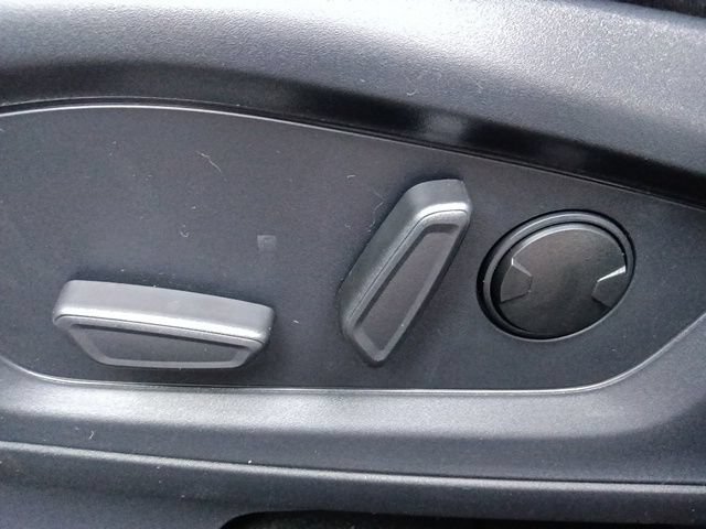 New 2026 Ford Explorer Active RWD image 16