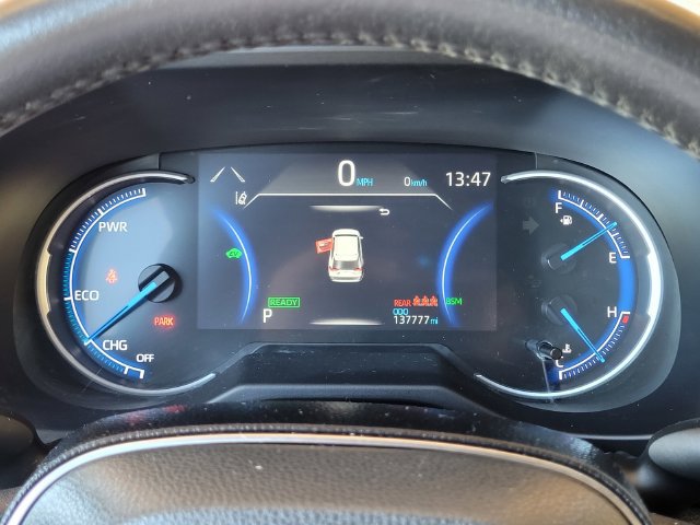 Used 2021 Toyota RAV4 XSE AWD/4WD image 27