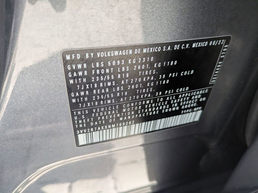 Used 2022 Volkswagen Tiguan SE AWD/4WD image 38