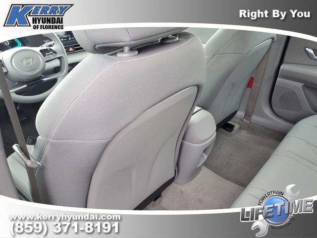 New 2026 Hyundai Elantra Blue image 13