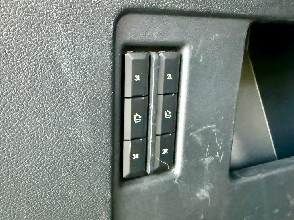 Used 2022 Lincoln Navigator L Reserve image 16