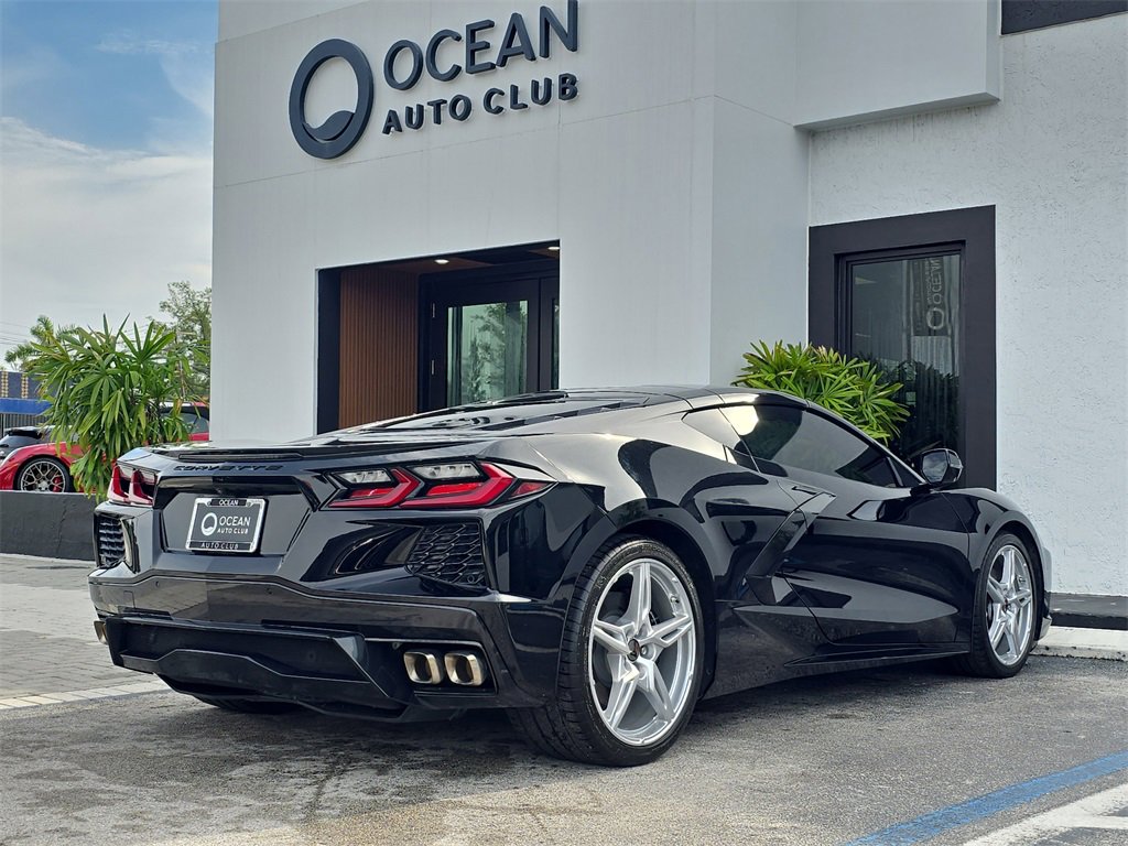 Used 2023 Chevrolet Corvette Stingray Coupe w/ 1LT image 4