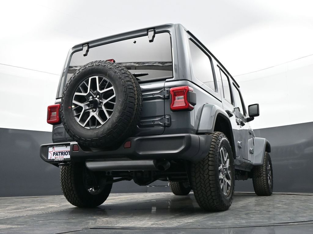 New 2026 Jeep Wrangler Sahara w/ Technology Group image 39