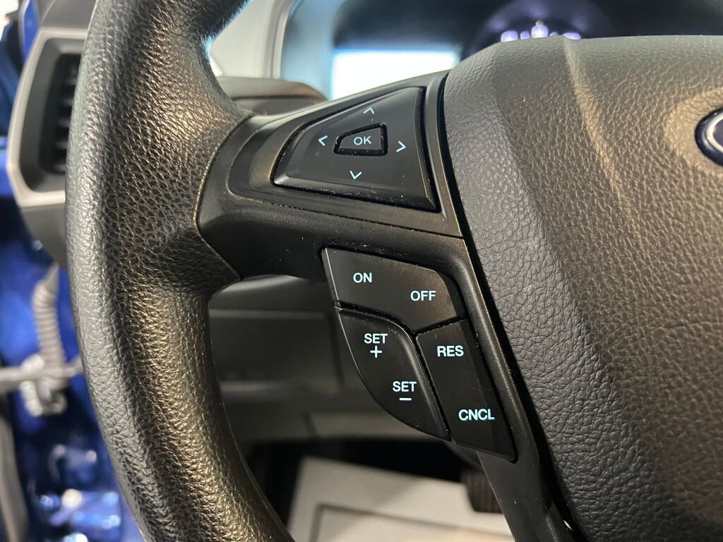 Used 2022 Ford Edge SE w/ Cargo Accessory Package image 10